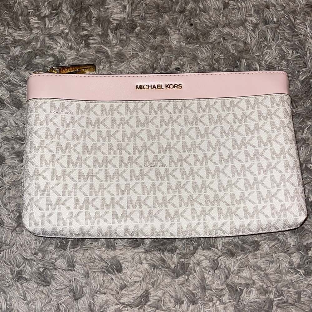 Michael Kors clutch